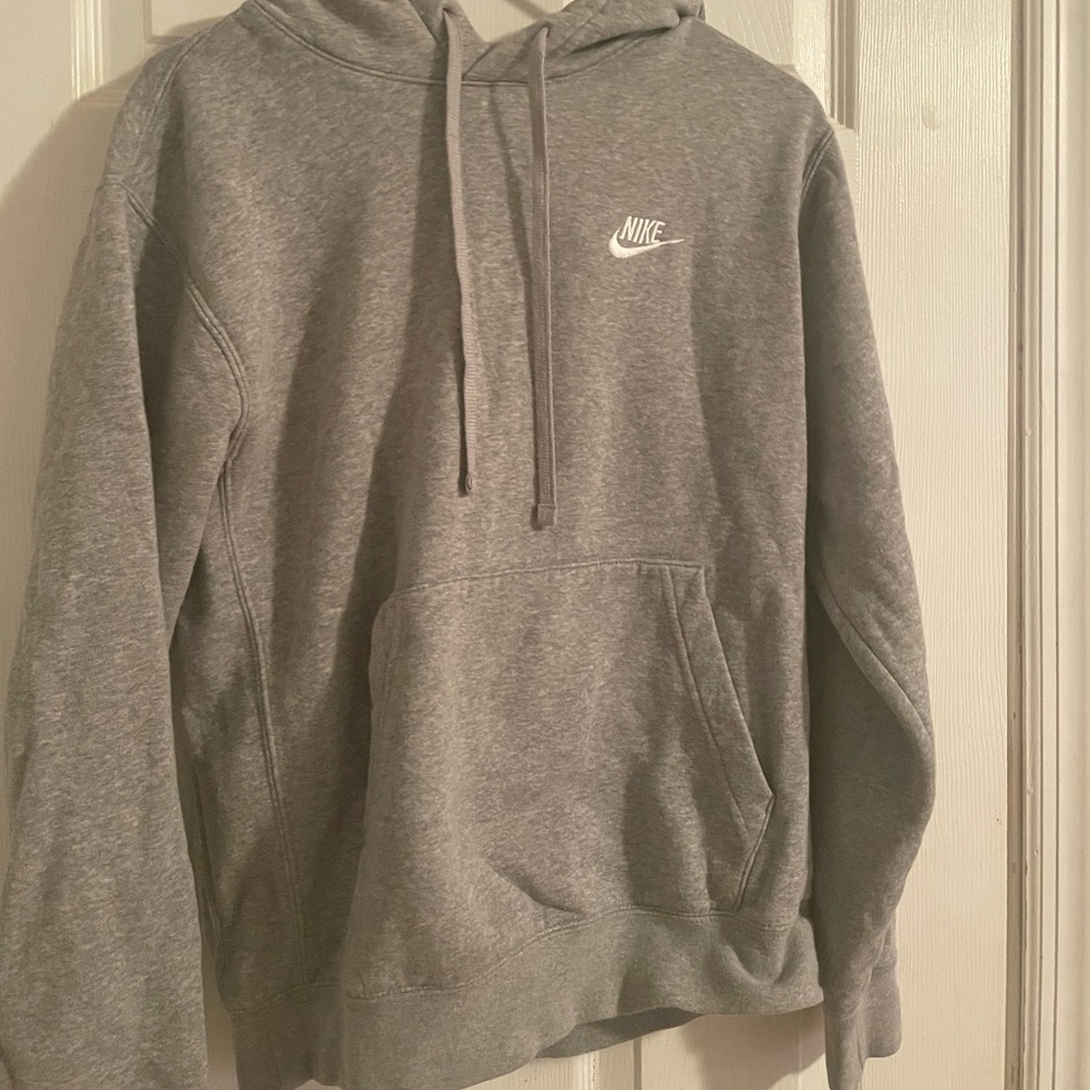 Womens or mens grey nike hoodie with pocket